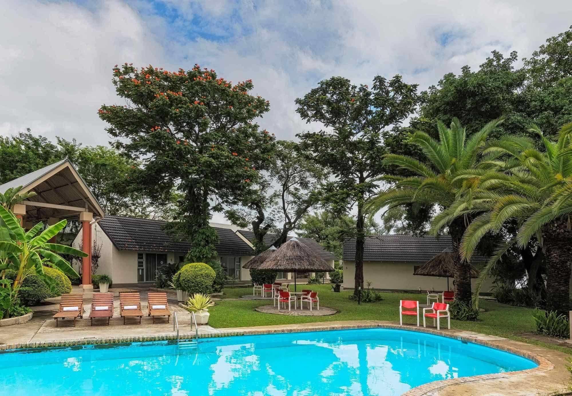Protea Hotel By Marriott Zambezi River Lodge Katima Mulilo Exteriér fotografie