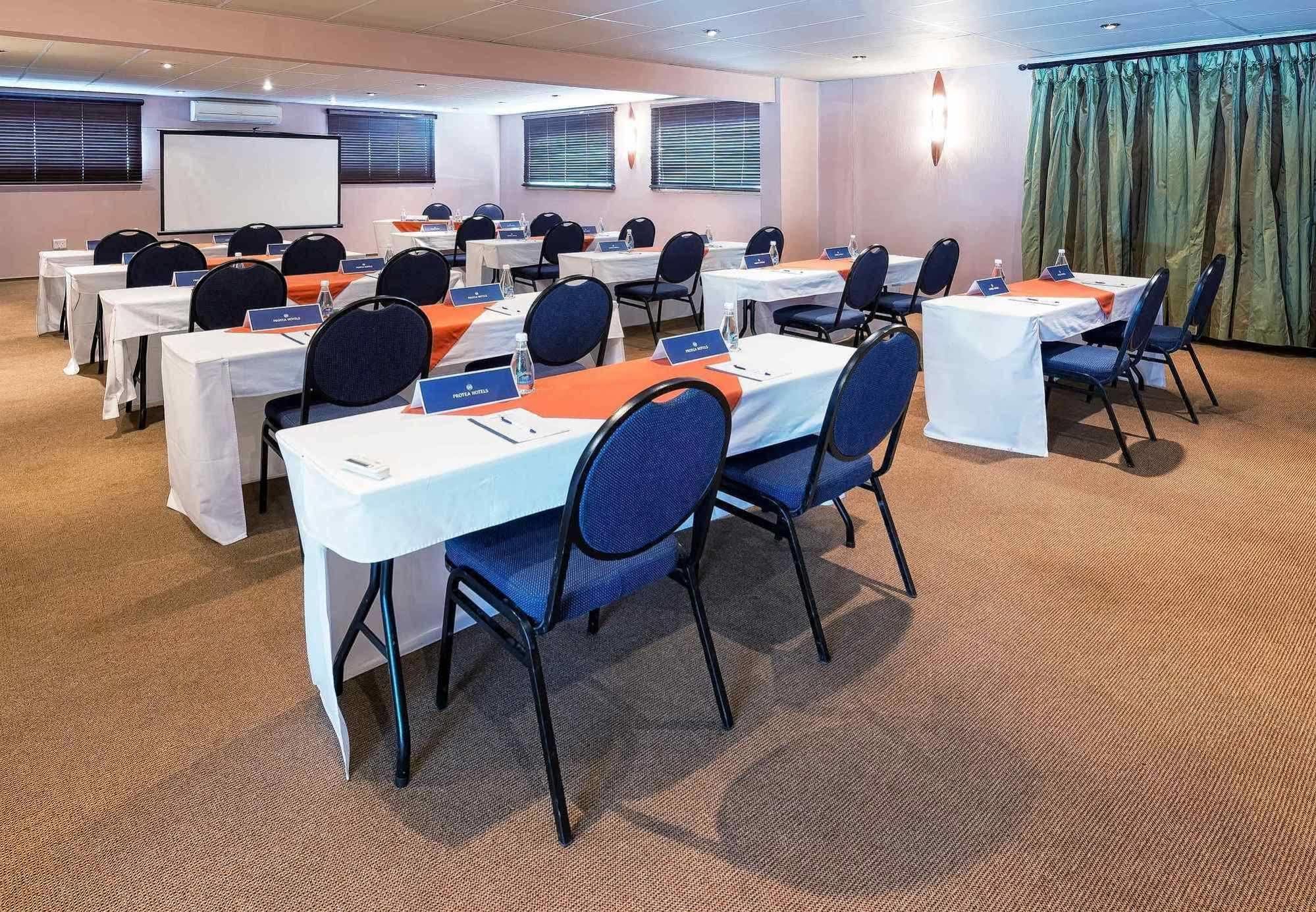 Protea Hotel By Marriott Zambezi River Lodge Katima Mulilo Exteriér fotografie