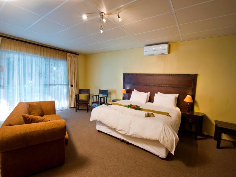 Protea Hotel By Marriott Zambezi River Lodge Katima Mulilo Exteriér fotografie